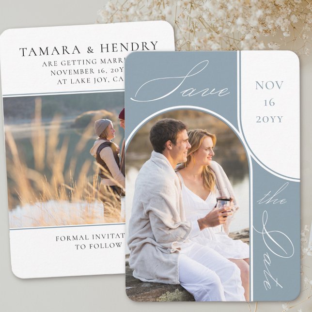 Reserva La Fecha Foto Arco Moderno Elegante caligrafía Dusty Azul (Save the Date with modern arch photo and a second picture on the back)