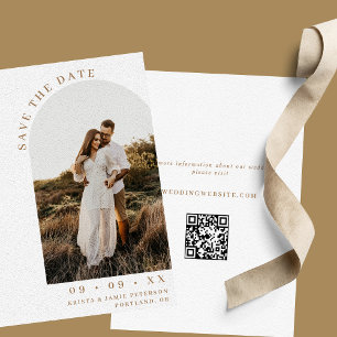 Reserva La Fecha Foto de Arco minimalista Código QR Boda del desier