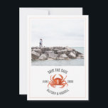 Reserva La Fecha Foto de Boda Rústico del Cangrejo Chambray<br><div class="desc">Una boda náutica rústica salva la fecha con un ilustracion de cangrejo rojo con foto de personalizado delante. El fondo es un diseño inspirado en las acuarelas de color chambre.</div>