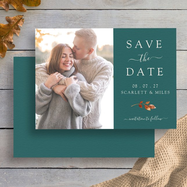 Reserva La Fecha Foto de hojas de otoño verde azulado para guardar  (Elegant Teal Fall Leaf Photo Save The Date Wedding Card by Painted Paperie
)