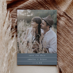 Reserva La Fecha Foto EMELIA Boda Minimalista de invierno azul oscu