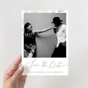 Reserva La Fecha Fotografía de calligrafía floral neutra Delicada
