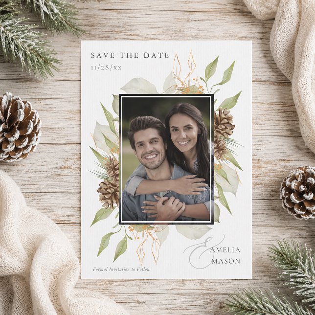 Reserva La Fecha Fotonota de Guardar Fecha con Verdor de Piña Rústi (Rustic Pinecone Greenery Photo Save the Date)