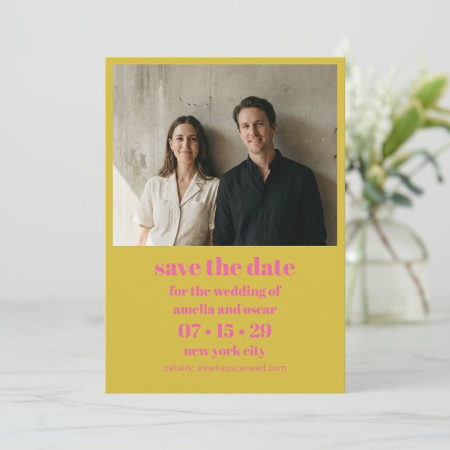 Reserva La Fecha Fotos Modernas de Boda en Rosa Chartreuse Amarillo (Anverso de pie)