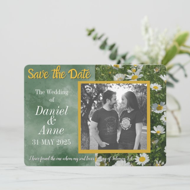 Reserva La Fecha Green Daisy Christian Save the Date Card (Anverso de pie)