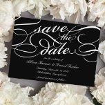 Reserva La Fecha Guión clásico Guardar la fecha | Negro<br><div class="desc">Elegante guardar las tarjetas de fecha en blanco y negro intemporal con letras de guión embellecidas para un aspecto clásico y formal.</div>