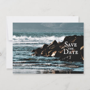 Reserva La Fecha Hermoso océano, olas y rocas Bodas de playa
