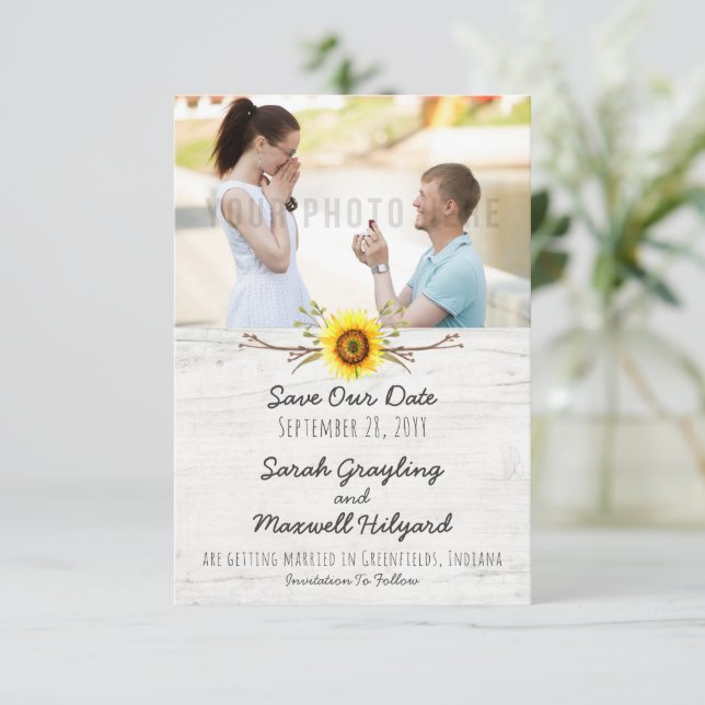 Reserva La Fecha La boda de la granja de madera de girasol y rústic (Anverso de pie)