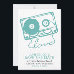 Reserva La Fecha La combinación perfecta salva la fecha {aqua}<br><div class="desc">Las bodas contemporáneas y únicas ahorran la invitación de fecha y cuentan con un ilustracion fresco de una cinta cassette.</div>