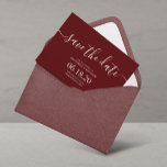 Reserva La Fecha La moderna boda de escritura borgoñona salva las t<br><div class="desc">Simple y moderna Boda de guión Guardar las tarjetas de fecha. Para una personalización más avanzada de este diseño,  haga clic en el botón "Personalizar". Los elementos coincidentes y más opciones de color también están disponibles bajo petición.</div>