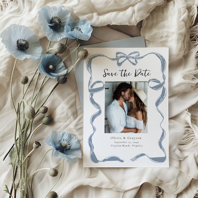 Reserva La Fecha Lazo azul polvoriento caprichoso, salva la fecha  (Whimsical Dusty Blue Bow Save the Date )
