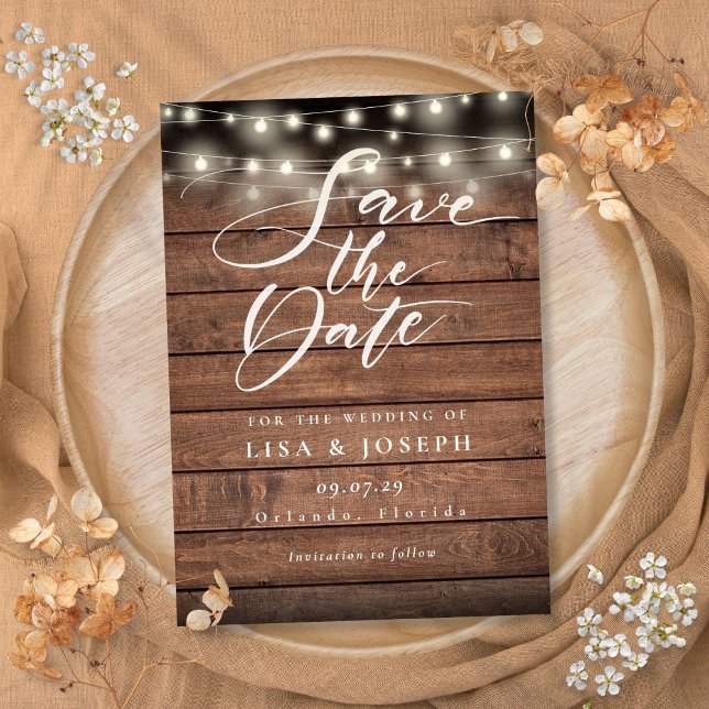 Reserva La Fecha Luces de Cuerda de Madera Rústica para Boda Guarda (Rustic Wood String Lights Wedding Save the Date)