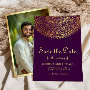 Reserva La Fecha Mándala de oro púrpura Foto de boda india