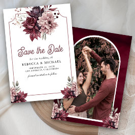 Reserva La Fecha Marco floral oscuro y sombrío para foto de boda