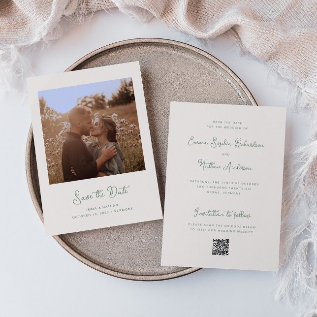 Reserva La Fecha Marfil y sabio suaves y suaves | Foto y código QR (An elegant, ivory cream save the date card with sage green text)