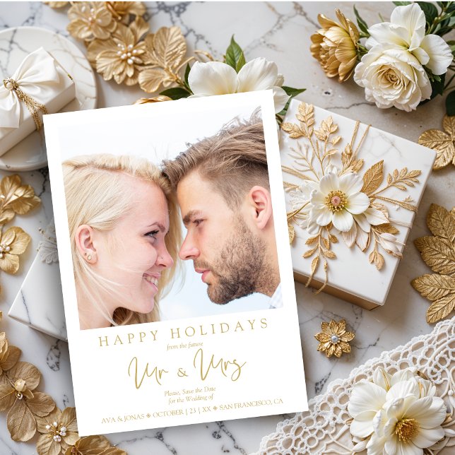 Reserva La Fecha Minimalist Gold MR & MRS & Happy Holidays Quotes (Minimalist Faux Gold MR & MRS & Happy Holidays Quotes Christmas Card with Envelope. )