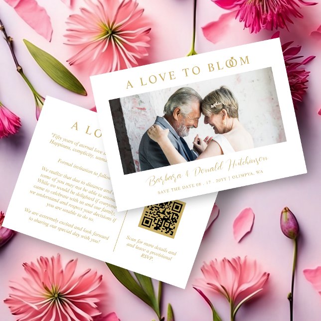 Reserva La Fecha Minimalist Romantic Wedding Anniversary in Gold (Minimalist Romantic Wedding Anniversary in Faux Gold Photo Save the Date Card with Envelope. )