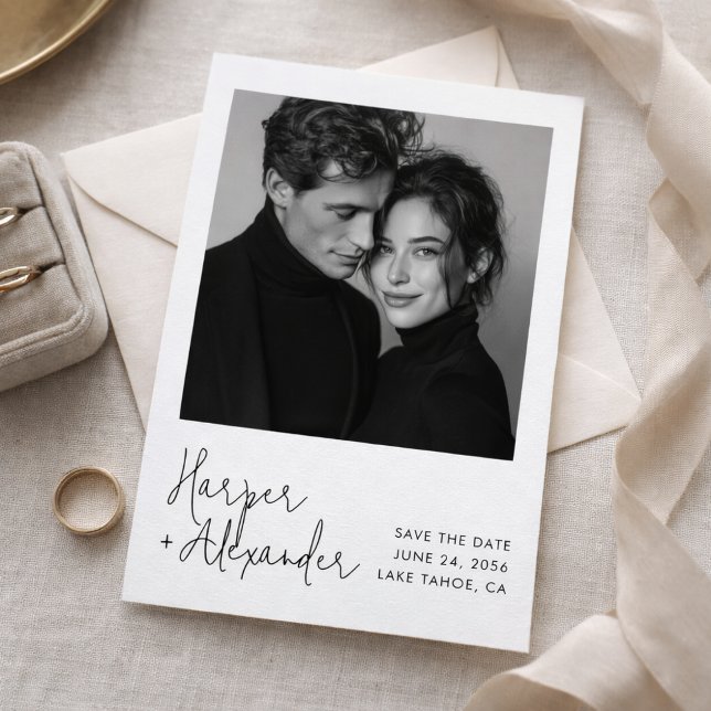 Reserva La Fecha Modern Script Polaroid Photo Wedding Save the Date (Subido por el creador)