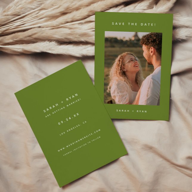 Reserva La Fecha Moderna Foto de Compromiso Verde Oliva Oscuro Boda (Subido por el creador)