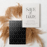 Reserva La Fecha Moderna tipografía audaz boda crema negro elegante<br><div class="desc">Moderna tipografía elegante boda negrita ahorrando la tarjeta de fecha. Con una tipografía moderna y elegante y un diseño moderno inspirado en el art deco. Los colores se pueden personalizar.</div>