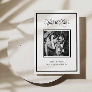 Reserva La Fecha Moderno Blanco y Negro Caligrafía y Foto