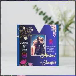 Reserva La Fecha Moderno Código QR de Foto Floral para Boda Save th