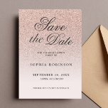 Reserva La Fecha Moderno y elegante oro Rosa Salven la graduación d<br><div class="desc">El moderno y elegante guión rosa rosa rosa y rosa oro purpurina sombrío salva la fiesta de graduación de la tarjeta de fecha con caligrafía moderna negra. Diseño personalizado exclusivo y elegante.</div>