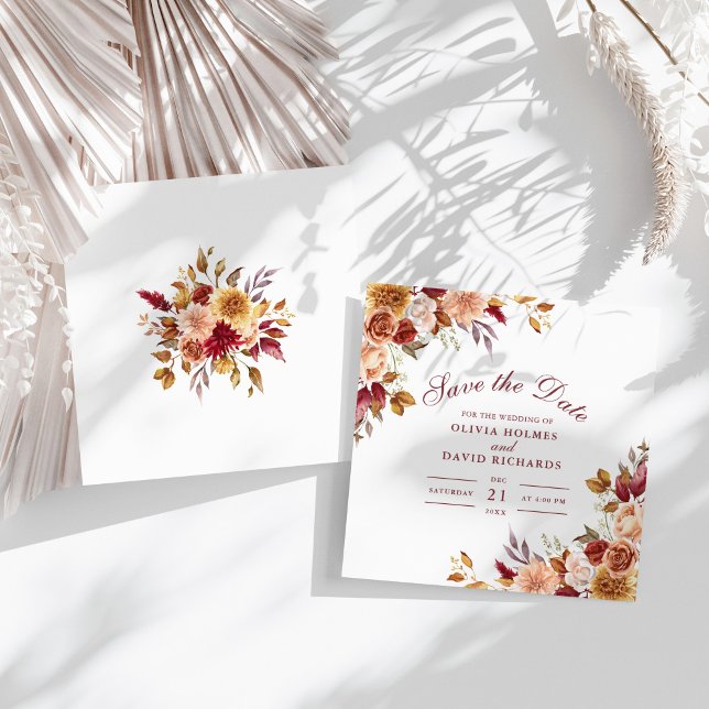 Reserva La Fecha Naranja quemado moderno Terracotta Wildflowers Bod (Modern Burnt Orange Terracotta Wildflowers Wedding Save The Date on a sunny boho white table.)