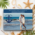 Reserva La Fecha Nautical Anchor Simple Typography Save the Date<br><div class="desc">Infórmele a sus huéspedes cuándo es su día especial enviando estas hermosas fotos náuticas para guardar las tarjetas de fecha. Esta carta es totalmente personalizable. Todos los textos son editables y los colores se pueden cambiar fácilmente a lo que mejor se adapte a ti.</div>