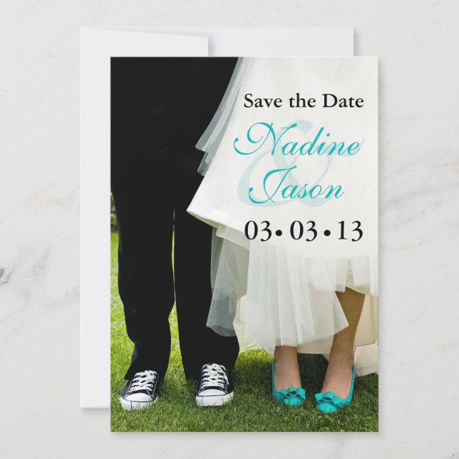 Reserva La Fecha Novia y Groom Sneakers y tacones altos ahorran la  (Anverso)