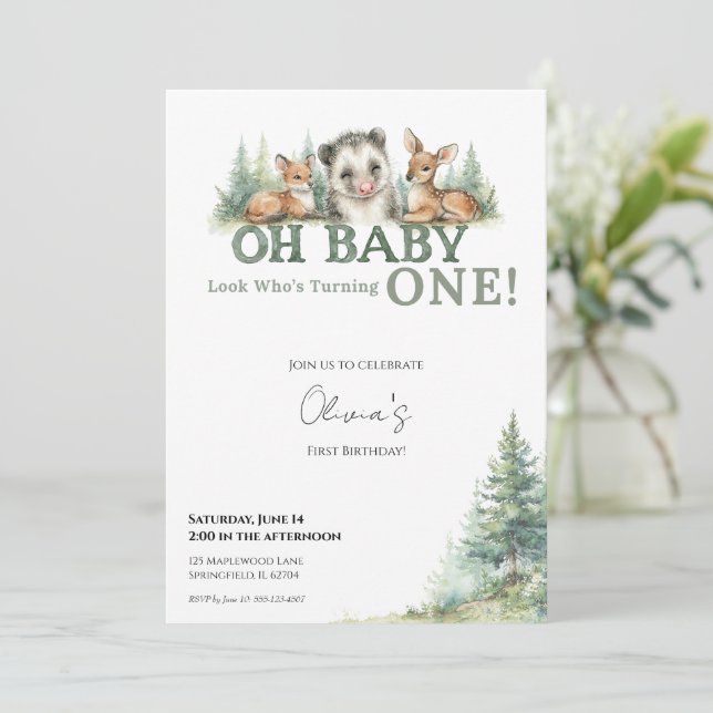 Reserva La Fecha Opossum Birthday Invitation • Woodland Theme (Anverso de pie)