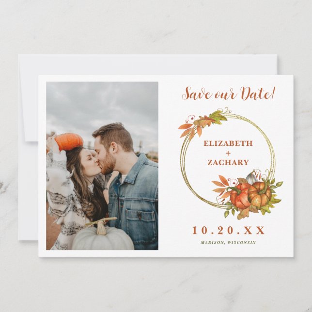 Reserva La Fecha Pareja Foto De Las Calabazas De Otoño Boda Caída (Anverso)