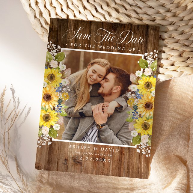 Reserva La Fecha Rustic Sunflower String Lights Photo Save the Date (Subido por el creador)