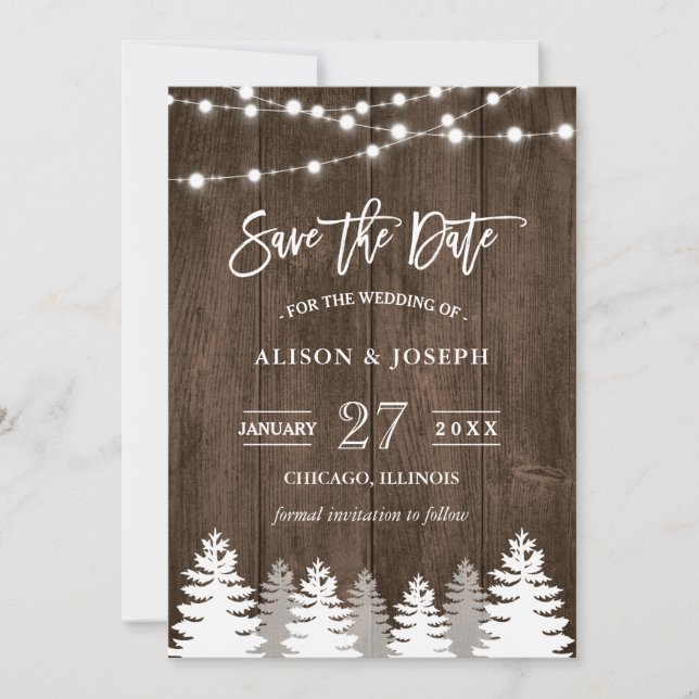 Reserva La Fecha Rustic Wood String ilumina Pine Tree Save the Date (Anverso)