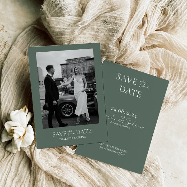 Reserva La Fecha Sage Green Photo Wedding Save the Date Invitation (Subido por el creador)