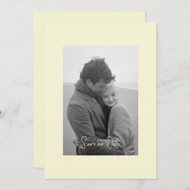 Reserva La Fecha Sencillez contemporánea amarilla foto en blanco y  (Anverso / Reverso)