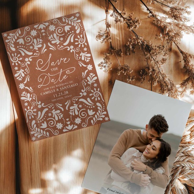 Reserva La Fecha Terracota Papel Picado Foto Guardar fecha (Save the Date Terracotta Papel Picado Card)