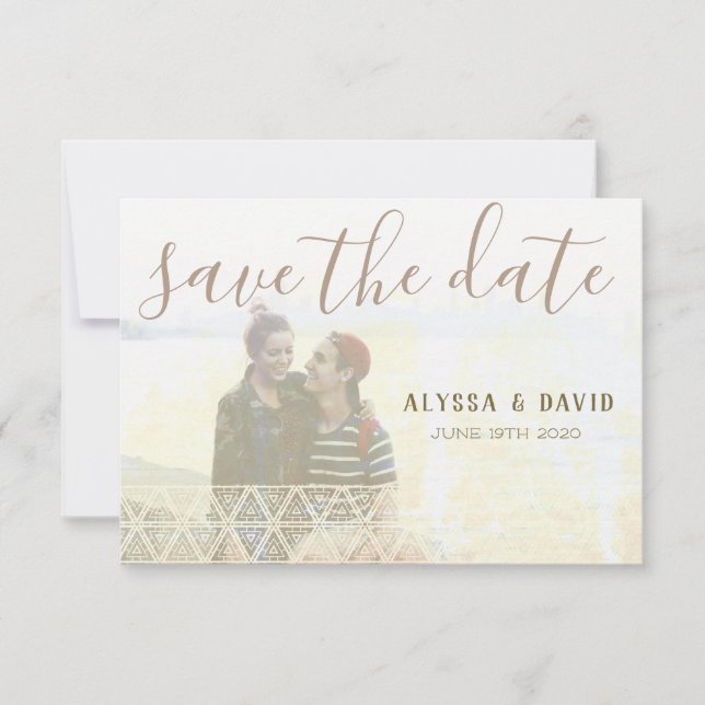 Reserva La Fecha Triángulos blancos angustiados Foto Guardar la fec (Anverso)