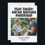 Reserva La Fecha Único curioso por casarse con Humor Cita Divertida<br><div class="desc">¡Celebra tu inesperada historia de amor con esta divertida y moderna tarjeta de invitación boda! Con una tipografía audaz de estilo retro que dice: "Tragar el sentido: ¡Nos estamos casando!" junto con una foto de personalizable y detalles bodas, este diseño lúdico es perfecto para parejas que aman un poco de...</div>