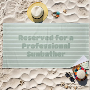 Reservado para una toalla de playa profesional par