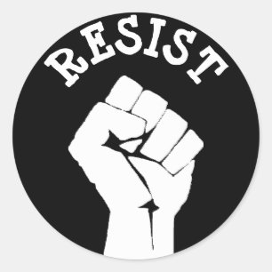 Resistir a los manifestantes como primer Pegatina