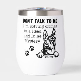 Resolver crímenes con Reed y Billie