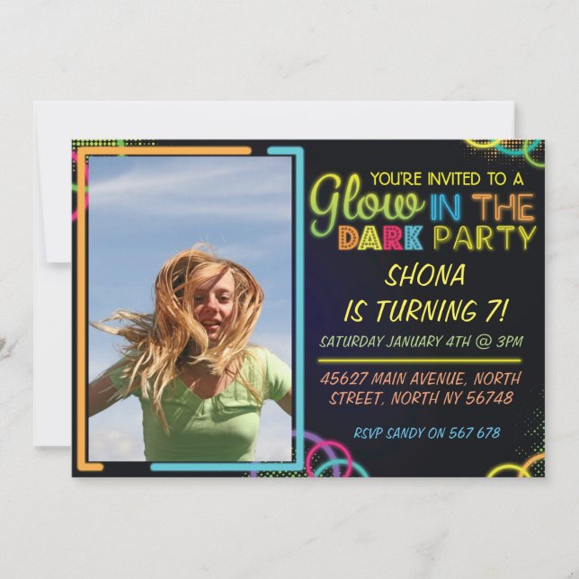 Resplandor en la invitación del cumpleaños de los (Anverso)