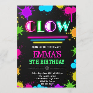 Resplandor en la invitación oscura