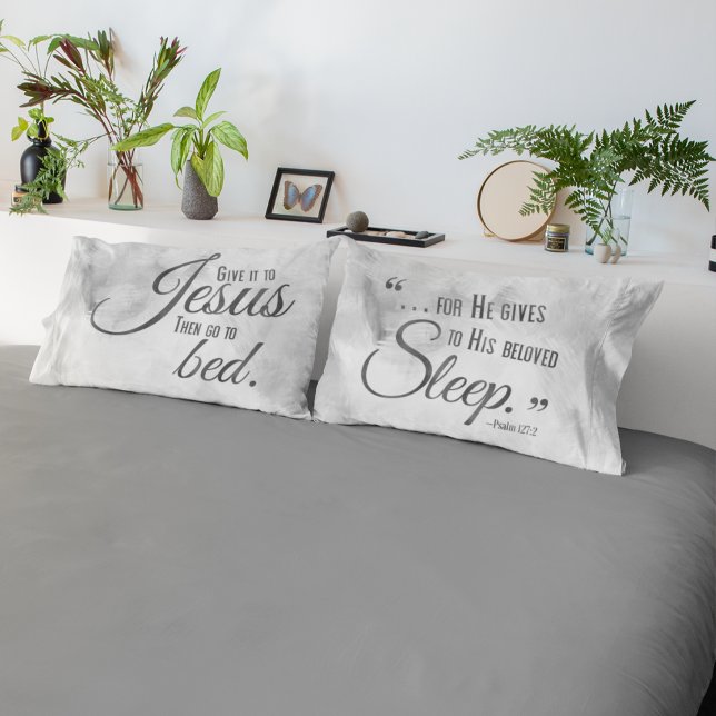 REST EN JESÚS Cita cristiana Funda de almohada gri (Subido por el creador)