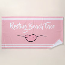 Resting Beach Face "Lips" Pink Beach Toalla