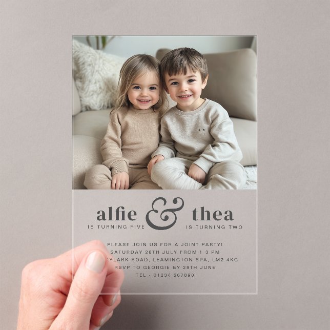 Retrato conjunto de invitación de cumpleaños (Insitu (portátil))
