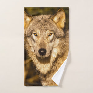 Retrato de una toalla de baño de lobo
