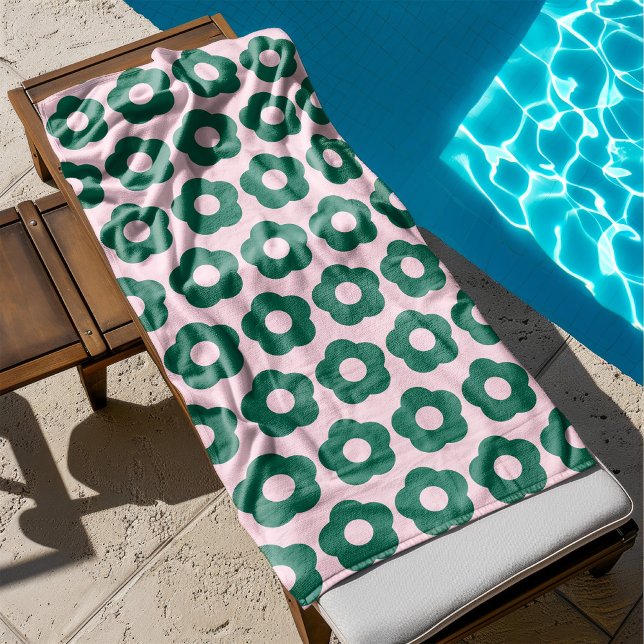 Retro de patrón floral verde lindo (summer floral pattern bath towel, dopamine decor design, bath essentials, cute cold colorful design)