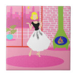 Retro en la baldosa cerámica rosada<br><div class="desc">Esto retro en la baldosa cerámica rosada parece una escena fuera de una comedia romántica de los años 60. El diseño minimalista muestra a una mujer sofisticada en su ultra kitschy y ultra rosado, apartamento del ático. El cuarto ofrece una pared de ladrillo rosada con las líneas blancas de la...</div>